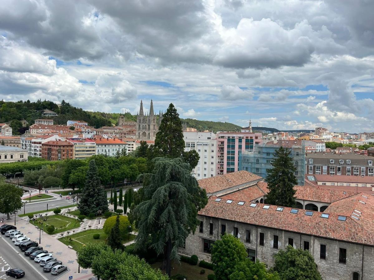 Atuaire Home Gran Apartamento Con Vistas A La Catedral De Burgo エクステリア 写真