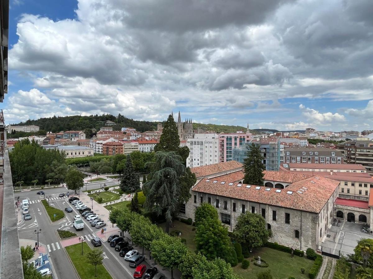 Atuaire Home Gran Apartamento Con Vistas A La Catedral De Burgo エクステリア 写真